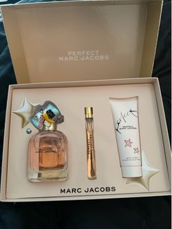 Marc Jacobs Fragrances Perfect Eau de Parfum for Women Trio Gift Set