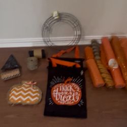 Halloween Fall Trick Or Treat themed wreath making craft supplies