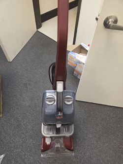 Hoover Power Scrub Deluxe steam Vacuum