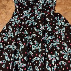 Womens Size 10 Bow Dress