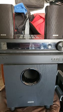 Onkyo Receiver HT-R390