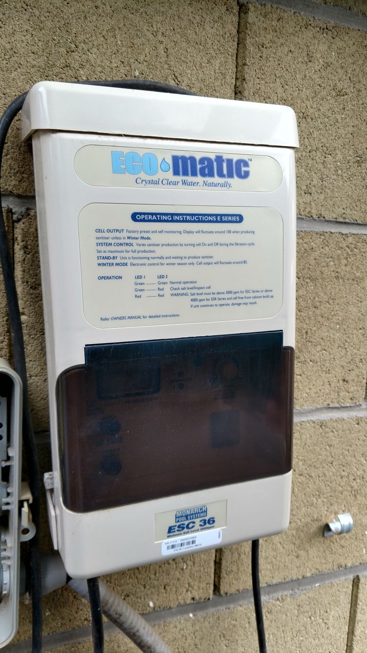 Ecomatic ESC 36 Salt Water Pool chlorinator p