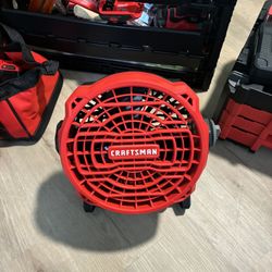 V20 battery or cordless jobsite fan