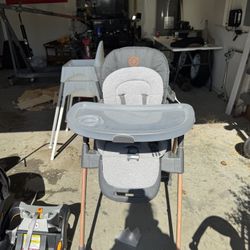 Maxi-Cosi high chair – $75 (OBO)