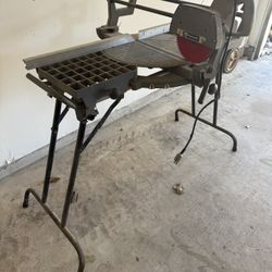 Vintage Heavy Duty Rockwell Saw Buck Trim & Frame Saw