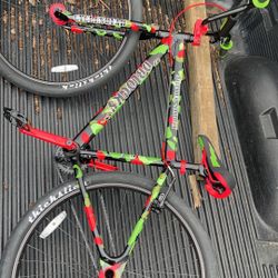 se is wheelie bike 29’