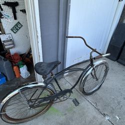 Vintage Schwinn Beach Cruiser 