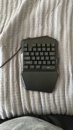 Bugha 40% keyboard