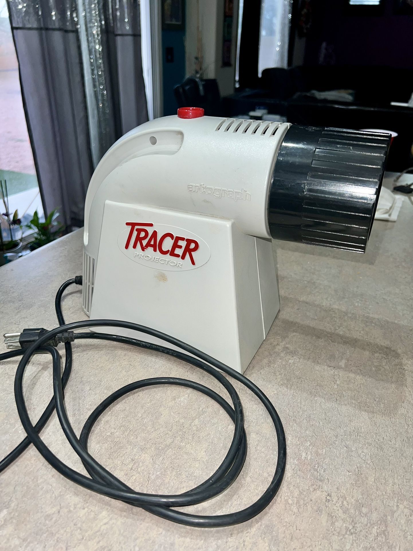 Tracer Projector Autograph