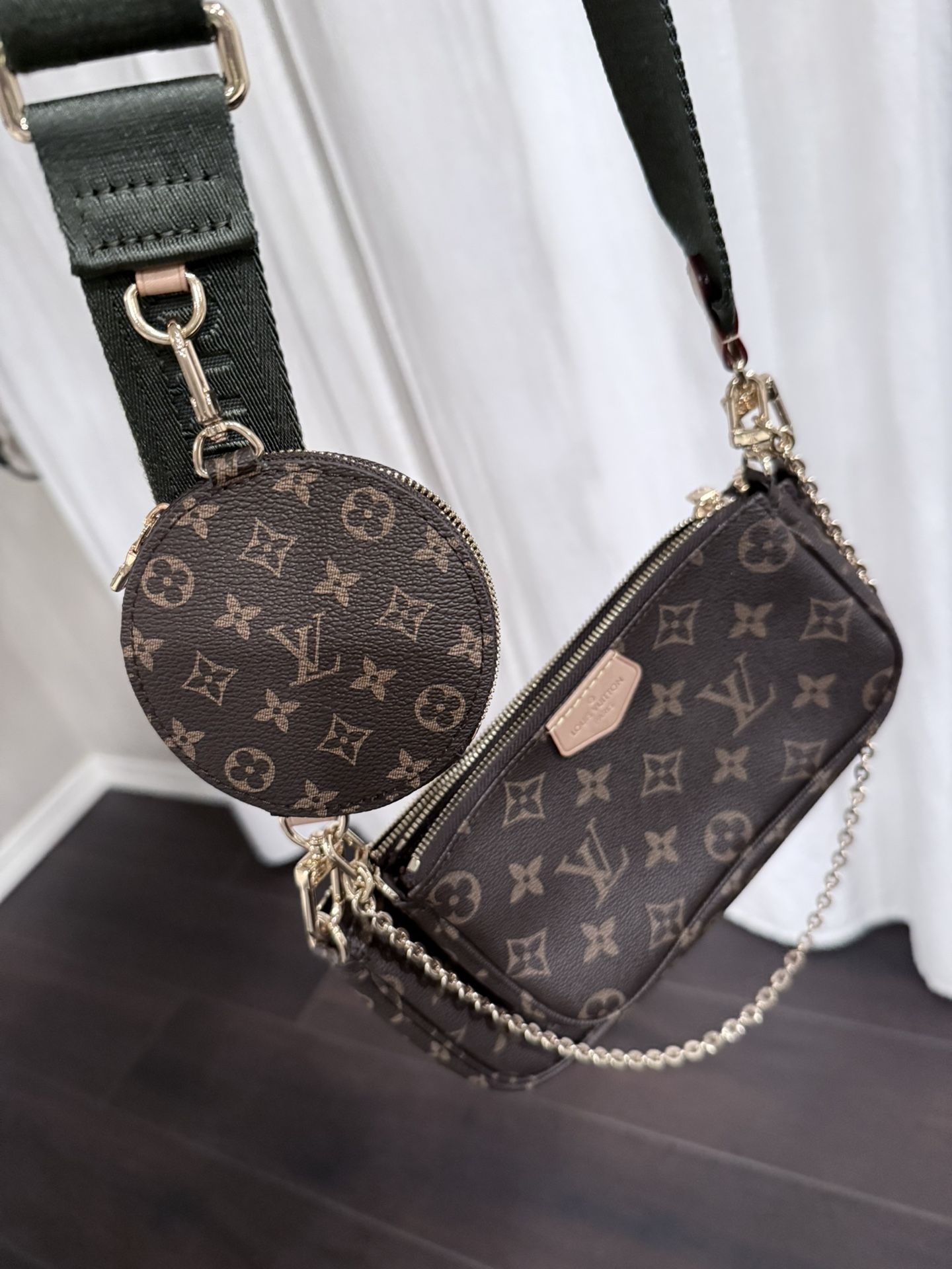 Louis Vuitton Purse