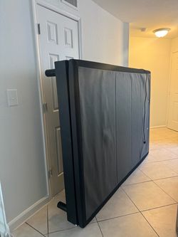 ADJUSTABLE BED FRAME