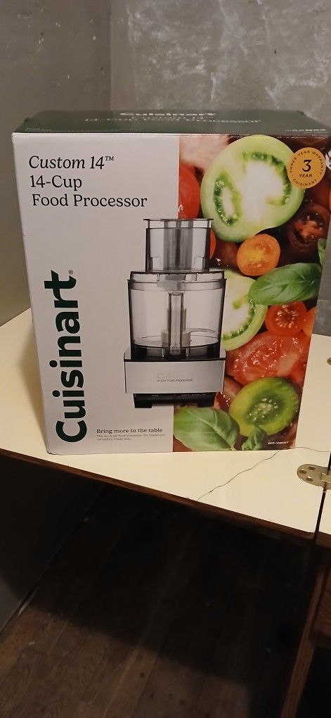 14 Cup Food Processor 