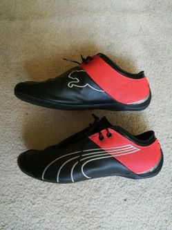 Pumas shoes