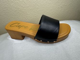 Cape Robbin Black Clog Slide Sandal