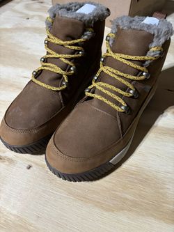 Women’s North Face Boot