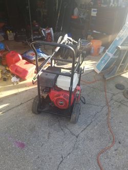 Honda Powered Pressure Washer 