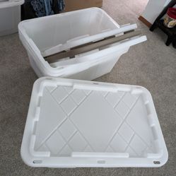 Storage/ Moving Tubs