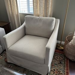 Swivel Accent Chair