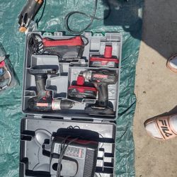 Craftsman 19.2 Impact N Drill Set 