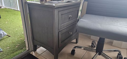 Night stand