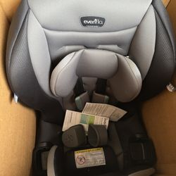 Evenflo Sonus 65 Car Seat 
