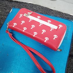 Women's Philadelphia Phillies Zip-Around Wristlet Wallet