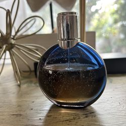 Discontinued & hard-to-find Cologne