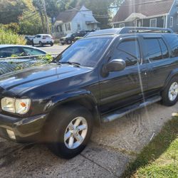 2004 Nissan Pathfinder