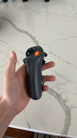 DJI MOTION 3 CONTROLLER
