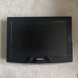 Samsung 22 Inch TV