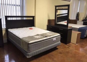 Brand new bedroom set