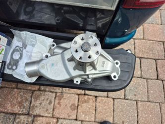 NEW SBC 350 ALUMINUM WATER PUMP C3 CORVETTE
