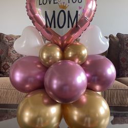 Love You Mom Balloon Arrangement 