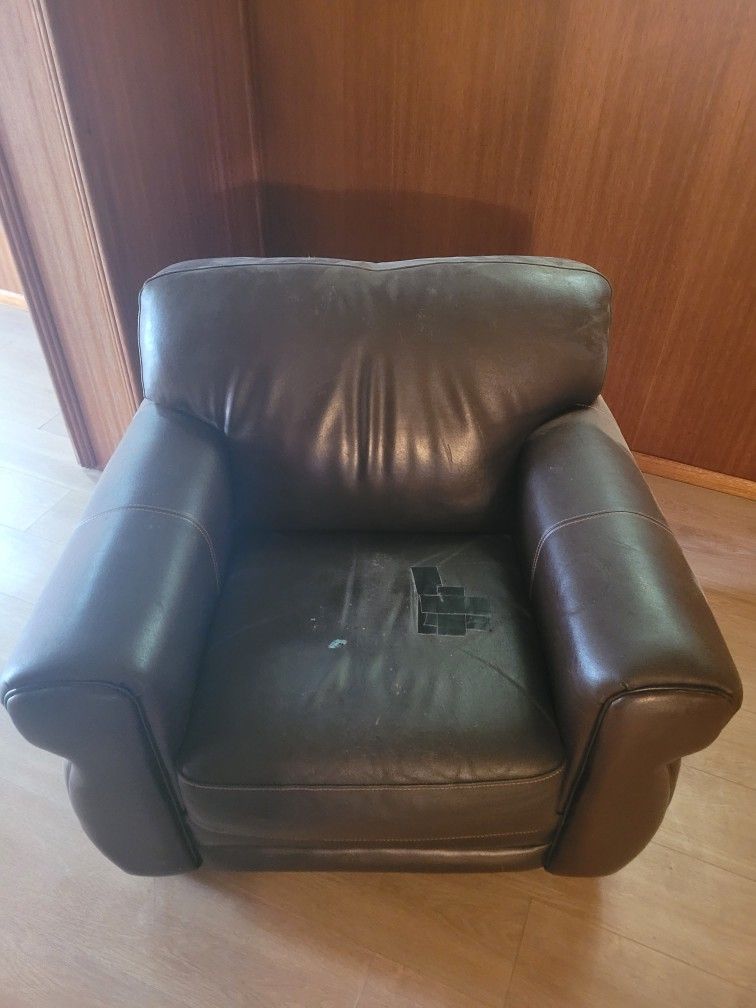 Free Faux Leather Chair
