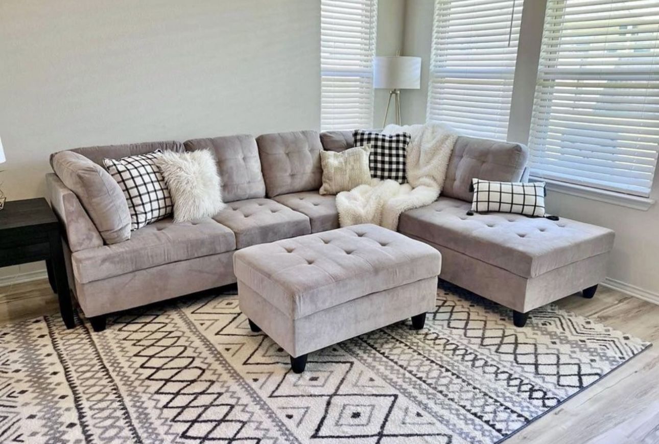 New COSTCO Gray Chenille Sectional Couch And Ottoman