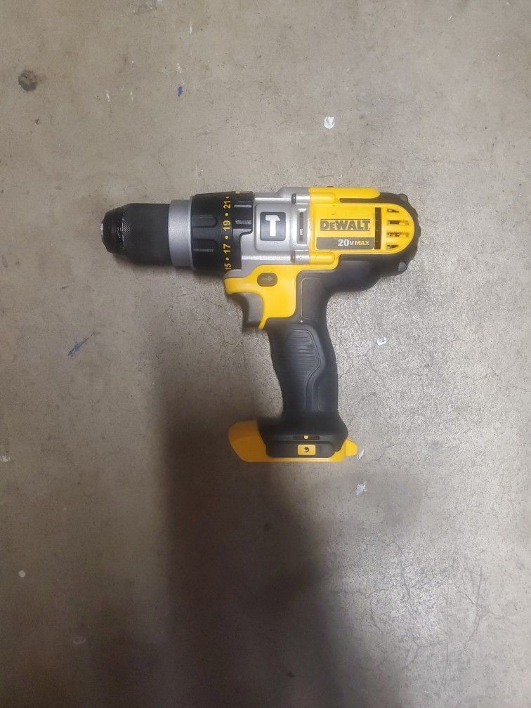 Dewalt 20V Max Drill