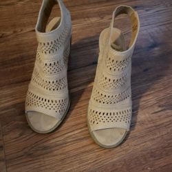 Women Shoes