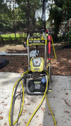 2700 PSI BRUSHLESS ELECTRIC PRESSURE WASHER WITH PNE NOZZEL AND BRAND NEW WAND