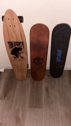3 Skateboards
