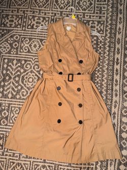 Sleeveless Trench Coat Dress with Belt