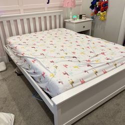 Kids White Full-size Bed frame With nightstand 