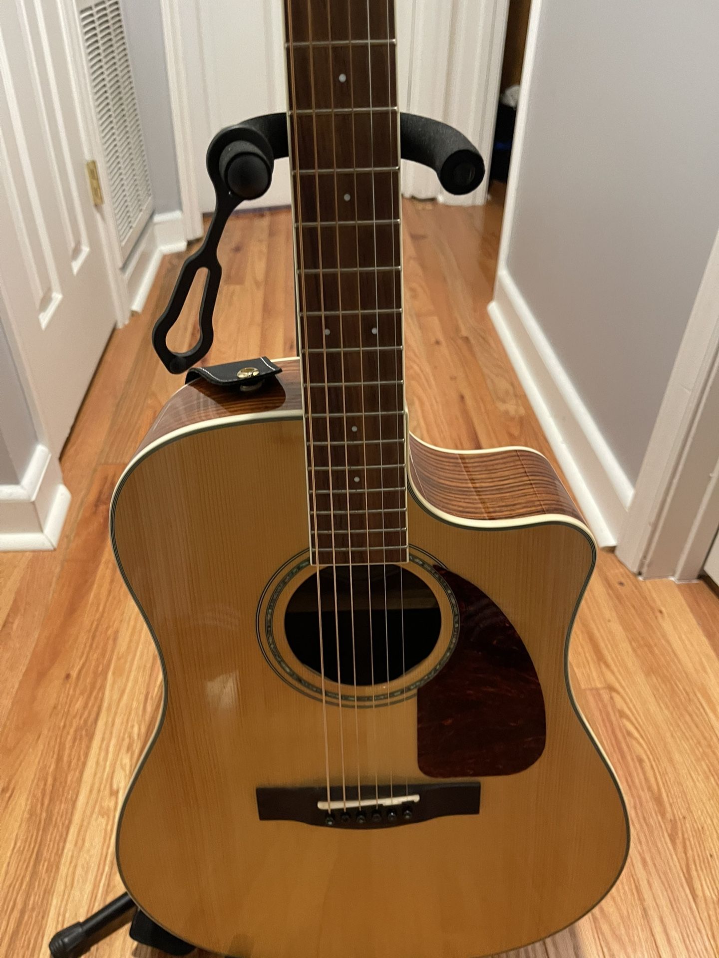 Fender Guitar - Acoustic DG200SCE