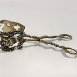 Rare Vtg Collectible Italian Gothic Large Silver Plated Pierced Serving Tongs 8”,made in Italy. 