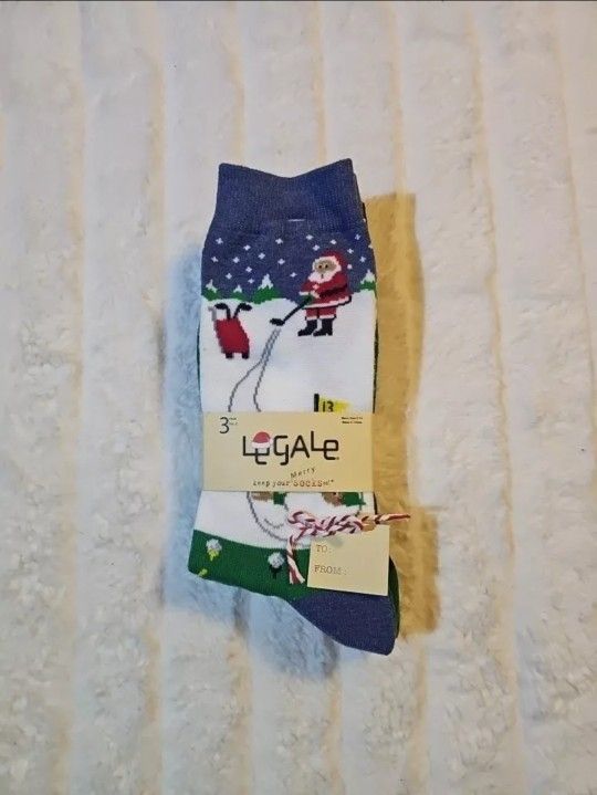 Legale Golfing Santa 13th Hole Socks NEW With Tags! Fun! 3 Pairs