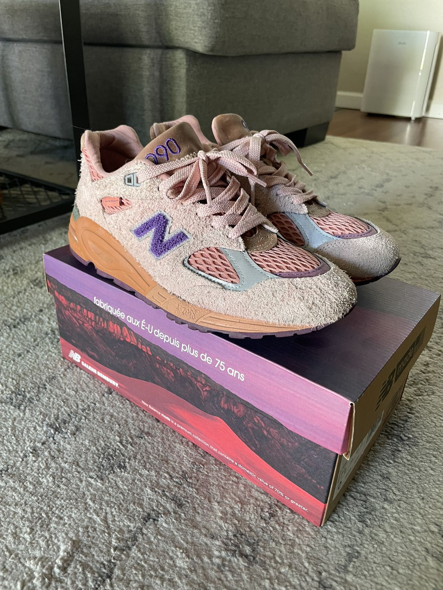 Salehe Bembury x New Balance 990v2