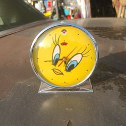 Tweety Clock