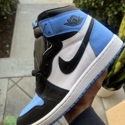 Jordan 1 High - UNC Toe