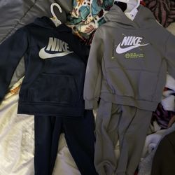 Nike 4T Sweatsuits