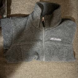 Columbia Sweater 