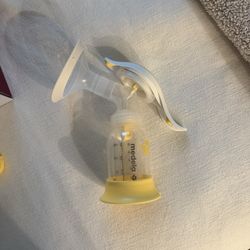 Medela Harmony Manual Breast Pump